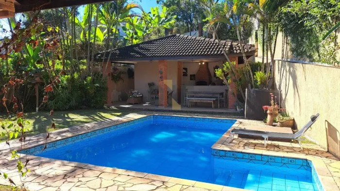 Casa com 3 dormitórios, sendo 1 suíte para venda - Granja Viana - Cotia - SP