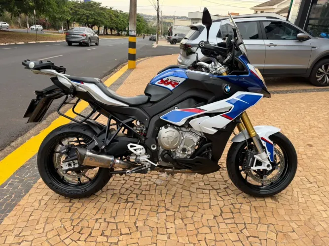 BMW S 1000 XR