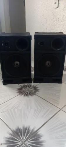 Caixa vinil, não faço inviu do produto!! Comprador tem que tirar no local combinado!!