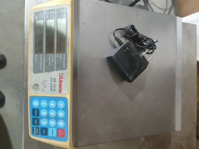Vendo balança 