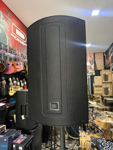 Caixa JBL Max 15 ativa 350w rms DSP 15 presets profissional