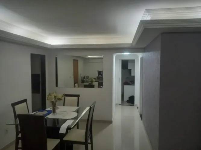 alugo apartamento mobiliado com 2 quartos mais dependencia de empregada em Candeias