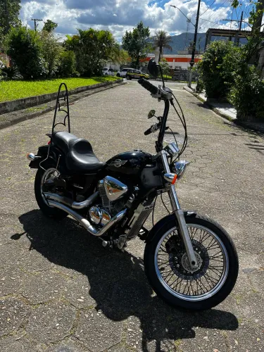 Shadow 600 impecável 