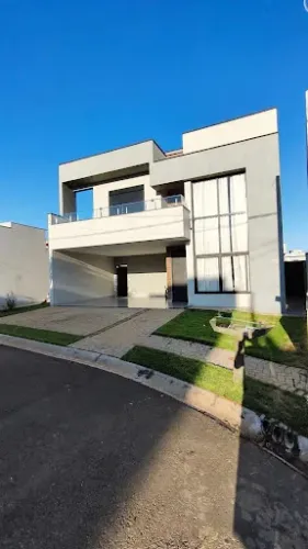 Sobrado no Condomínio Jatobá Hortolândia