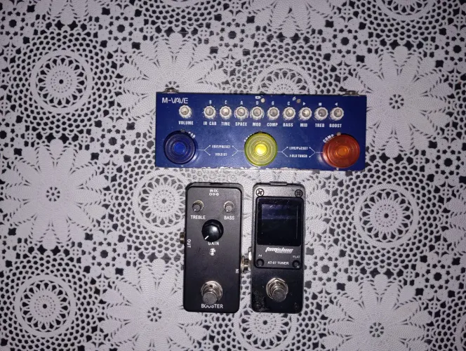 Cuvave baby Bass/ pedal Booster/ afinador