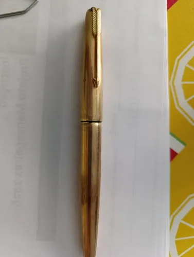 Caneta tinteiro Parker 61