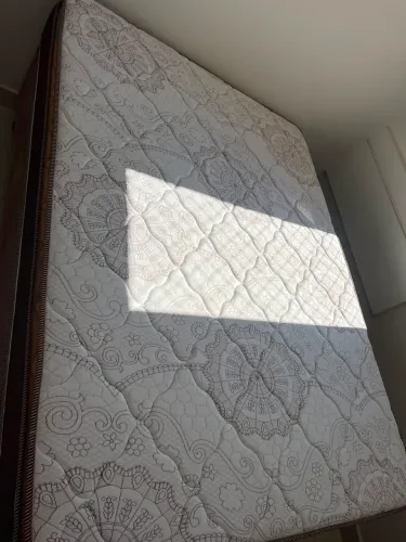 Cama casal