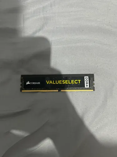 Memória ram 4 gb ddr4 corsair 2133 MHz (dois pentes de 4gb)