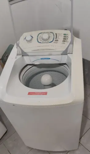Máquina de lavar roupa Eletrolux