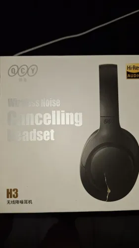 Fone de ouvido QCY H3