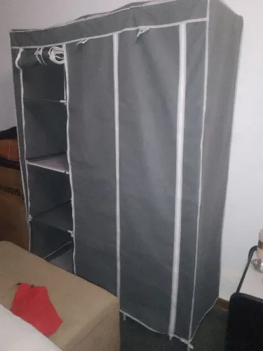 guarda-roupa desmontável