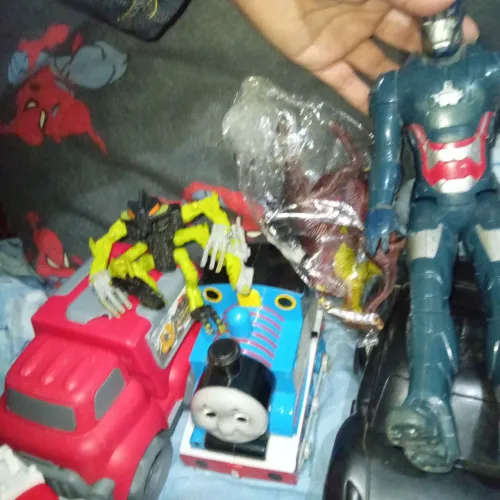 Lote brinquedos pra menino