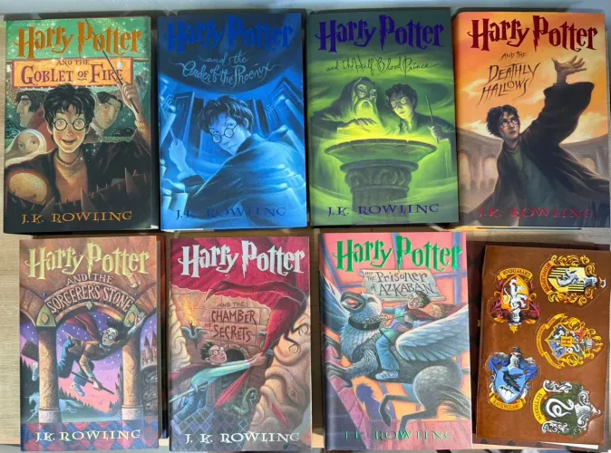 Box bau harry potter versão inglesa novo