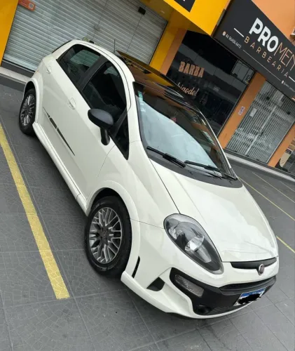 Fiat Punto Blackmotion 1.8 Flex 16V 5P. 2014