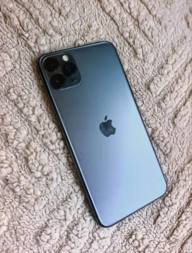 iPhone 11 Pro Max com todos acessórios! Sujeito á qualquer teste !!! Cartão até 12X