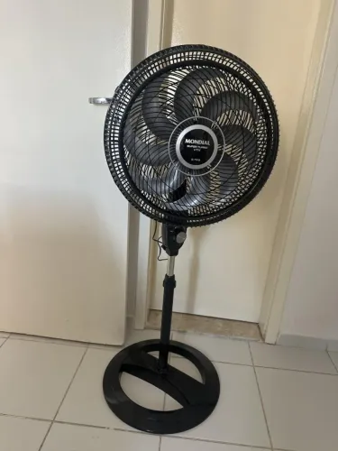Ventilador mondial de coluna 8 helice 40cm Super Turbo preto NOVO - Entrega Gratis