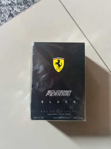 Perfume Ferrari Black 125 ML