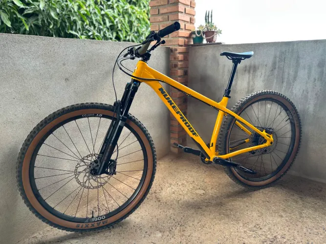Bicicleta Nukeproof Scout 290