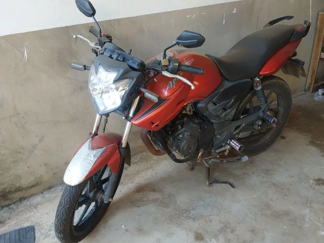 Moto simples para venda
