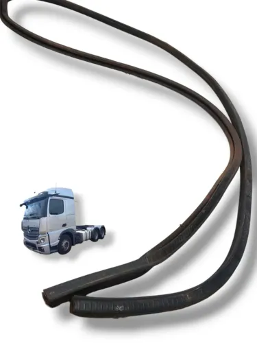 Borracha Canaleta Vidro Porta Esquerda Mercedes Actros 2022