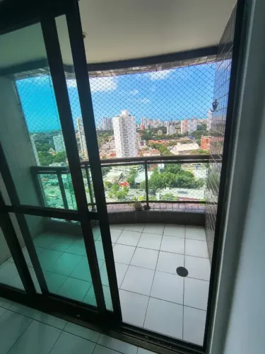 Imóvel para aluguel possui 58 metros quadrados com 2 quartos em Espinheiro - Recife - PE