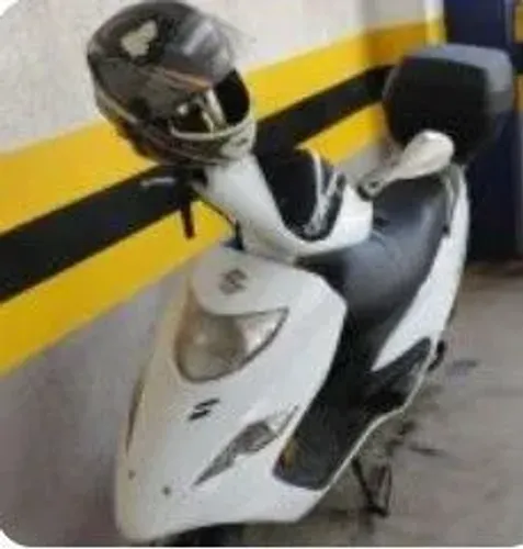 Burgman 2012