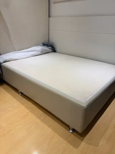 Box de cama viúvo