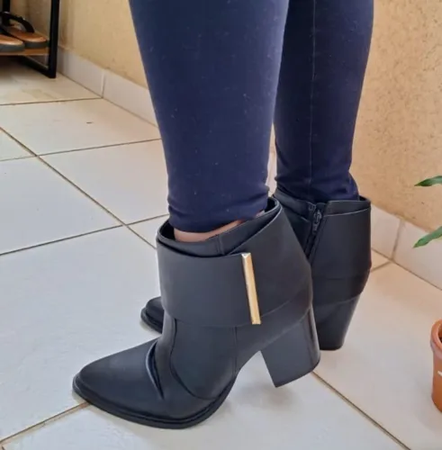 Bota Vizanno Cano Baixo - Elegante e Confortável