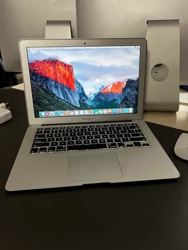 MacBook Air - I5 - 4Gb Memória - 128Gb Ssd - 2011 - 1369