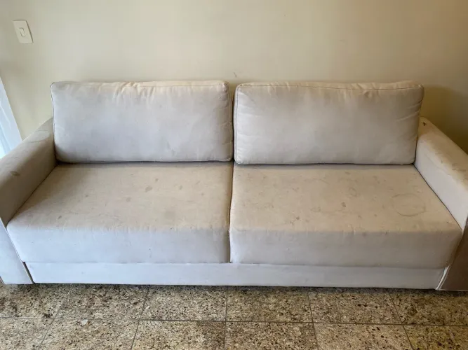 Sofá 4 Lugares Linho Off White - 2,30 x 85cm (NO ESTADO)