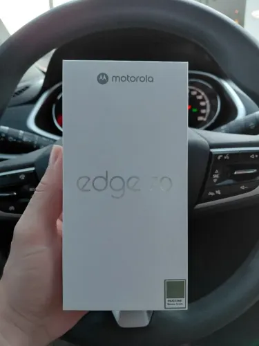 Motorola Edge 70 5G 256GB + RAM Boost 24GB | Tela AMOLED 120Hz + 3 Câmeras 50MP | Ultra de