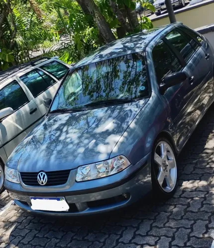 Volkswagen Gol 1000 MI 16v/ Ouro 4P 2000