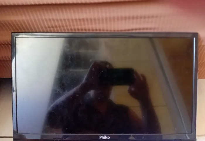 TV PHILCO 20 POLEGADAS 110 REAIS 