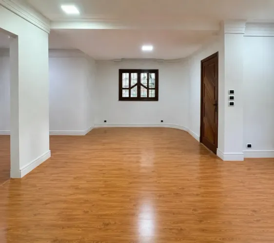 CASA LINEAR 3 QUARTOS 300m² JARDIM CAMBURI VITORIA