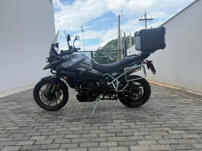 Triumph Tiger 900 GT Pro