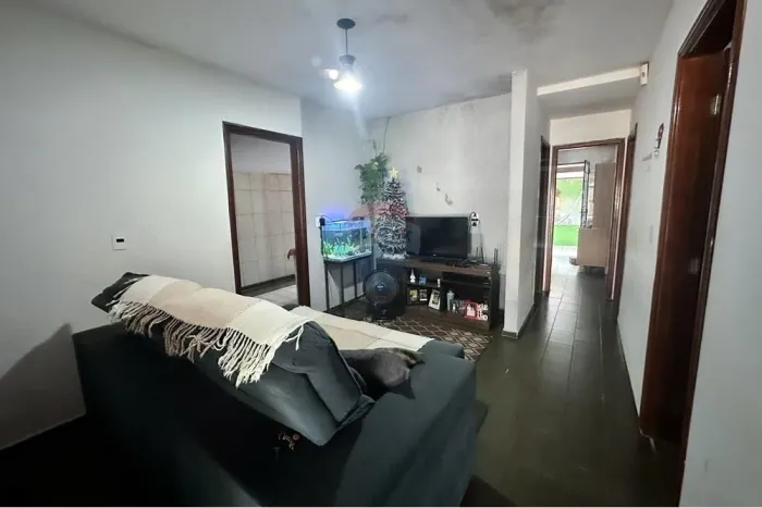 Casa no bairro Alto Castelane