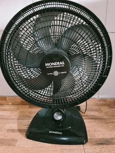 Ventilador de mesa 40cm (Grande)