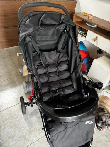 Carrinho de bebê COSCO Kids c suporte bebê conforto