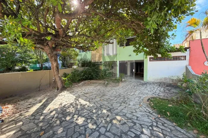 Casa para locação Ponto Comercial na praia Cabo Branco.