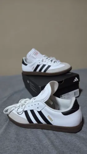 Tênis Adidas Samba Classic NOVO