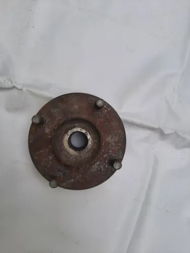 Cubo de roda tiida e livina sem abs