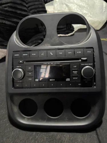 Rádio Jeep compass