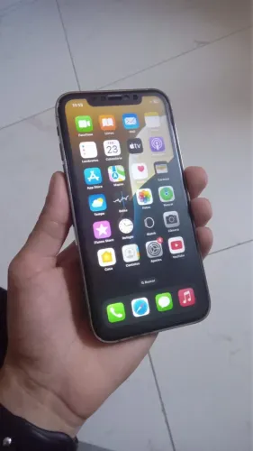 iPhone XR na carcaça do 13 pro impecável 