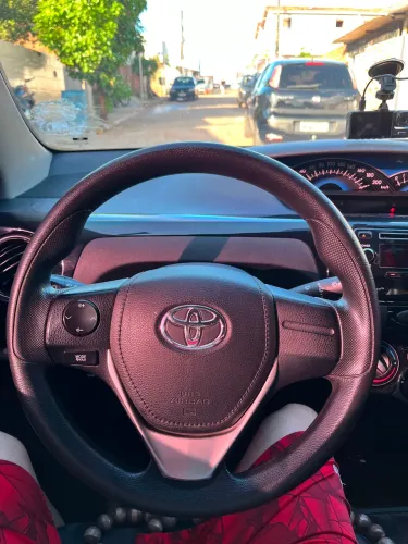 Toyota Etios XS Sedan 1.5 Flex 16V 4P Mec. 2015