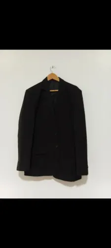 190 ate quinta.Dois paletós por 220 reais marca de luxo