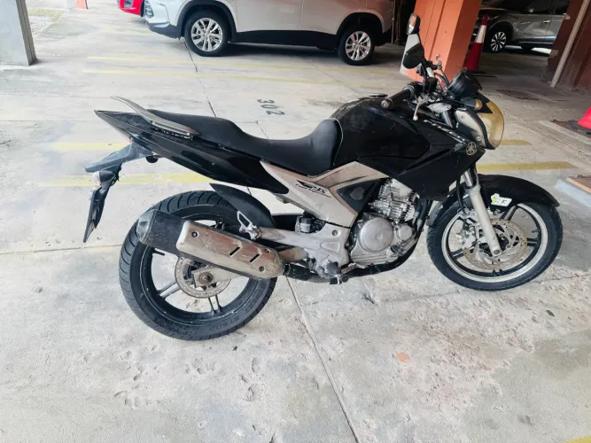 Fazer 250cc 2013 - Vendo ou troco