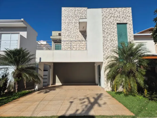 Imóvel para aluguel possui 200 metros quadrados com 3 quartos em Bosque - Campinas - SP