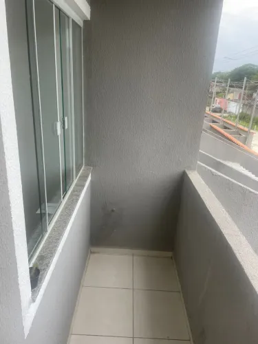 Alugo apartamento em Marapicu ( Cabuçu )