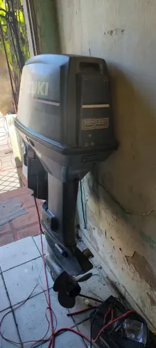 Motor de popa Suzuki 65 hp