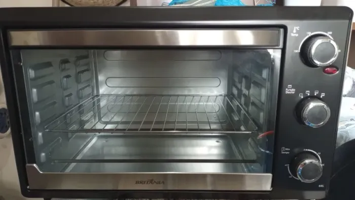Forno elétrico Britânia 
